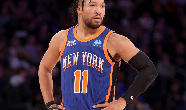 博鱼电竞-布朗教练谈球队疯狂打铁：只是一些空位没进，我们投篮很出色